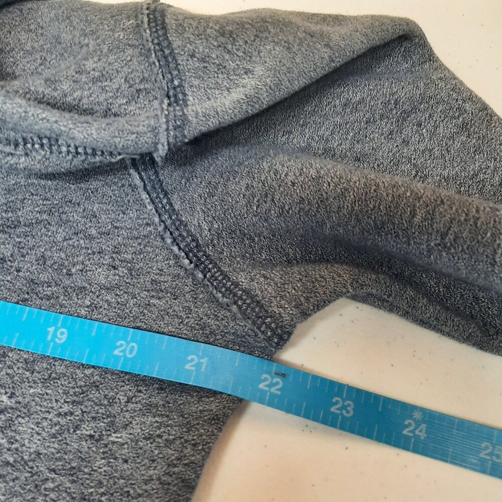 Hollister California Men’s Hoodie Blue Acid Wash Pullover Sweatshirt Medium M - Picture 8 of 9